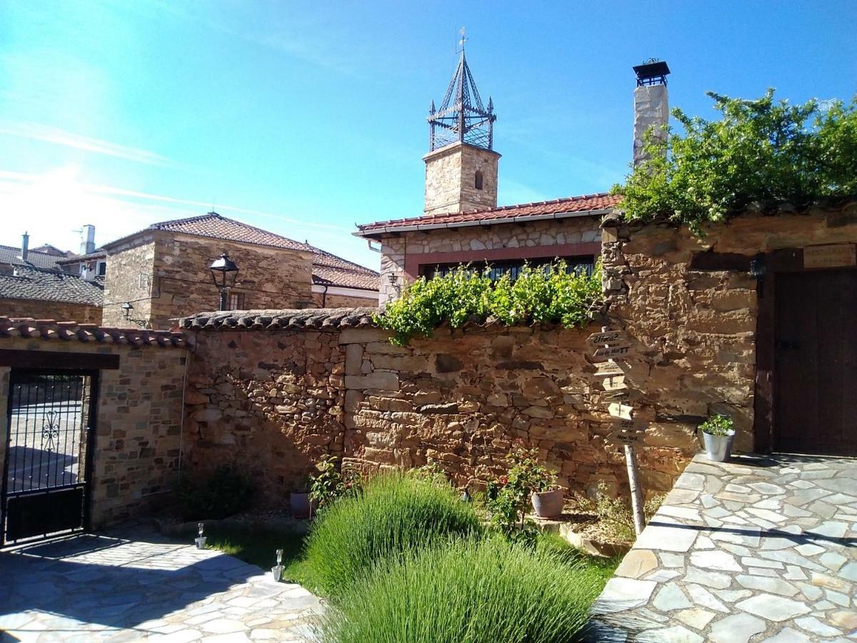 La Posada De Toribia Val De San Lorenzo Екстер'єр фото
